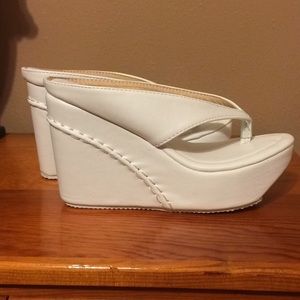 White sandals 5 in wedge Size 6.5